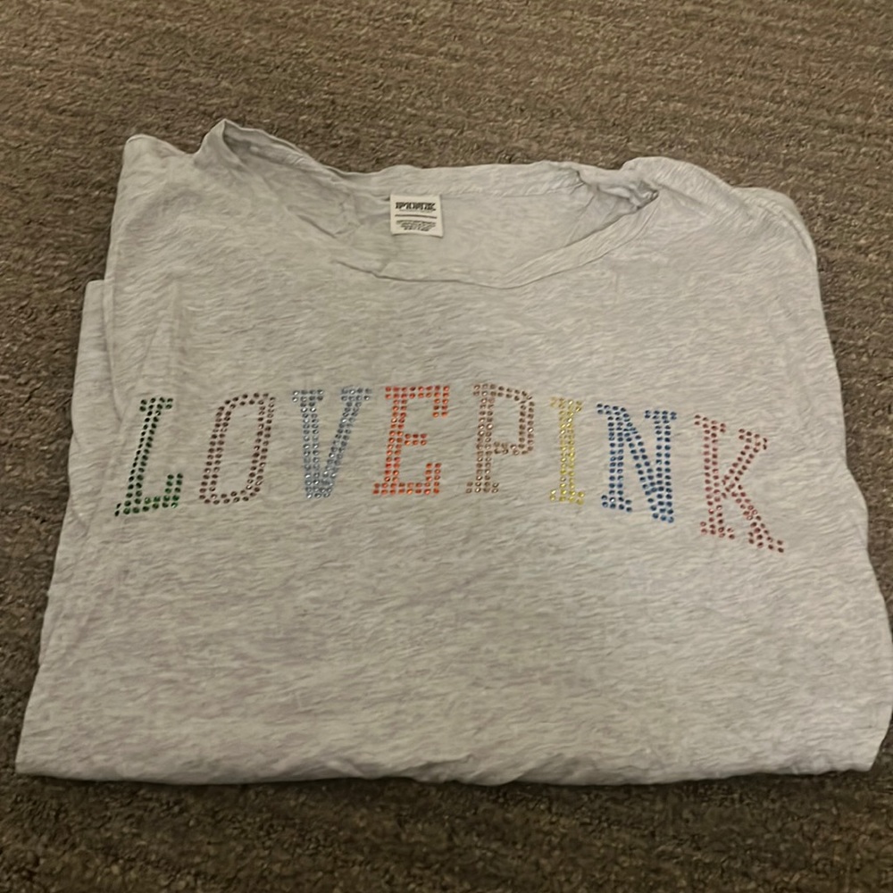 Pink Victoria’s Secret short sleeve T-shirt